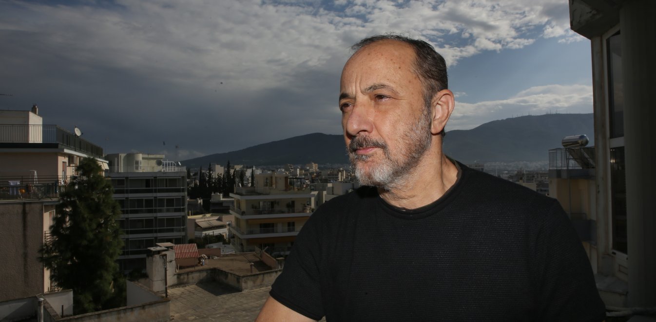 Στέλιος Μάινας: «Η πατριαρχία και η βία απέναντι στις γυναίκες είναι ένα πολύ σοβαρό πρόβλημα»