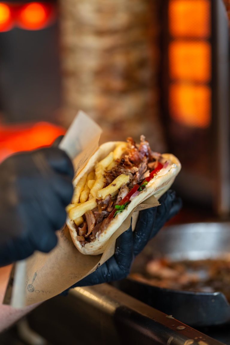 Gyros &amp; Burger - Iciao