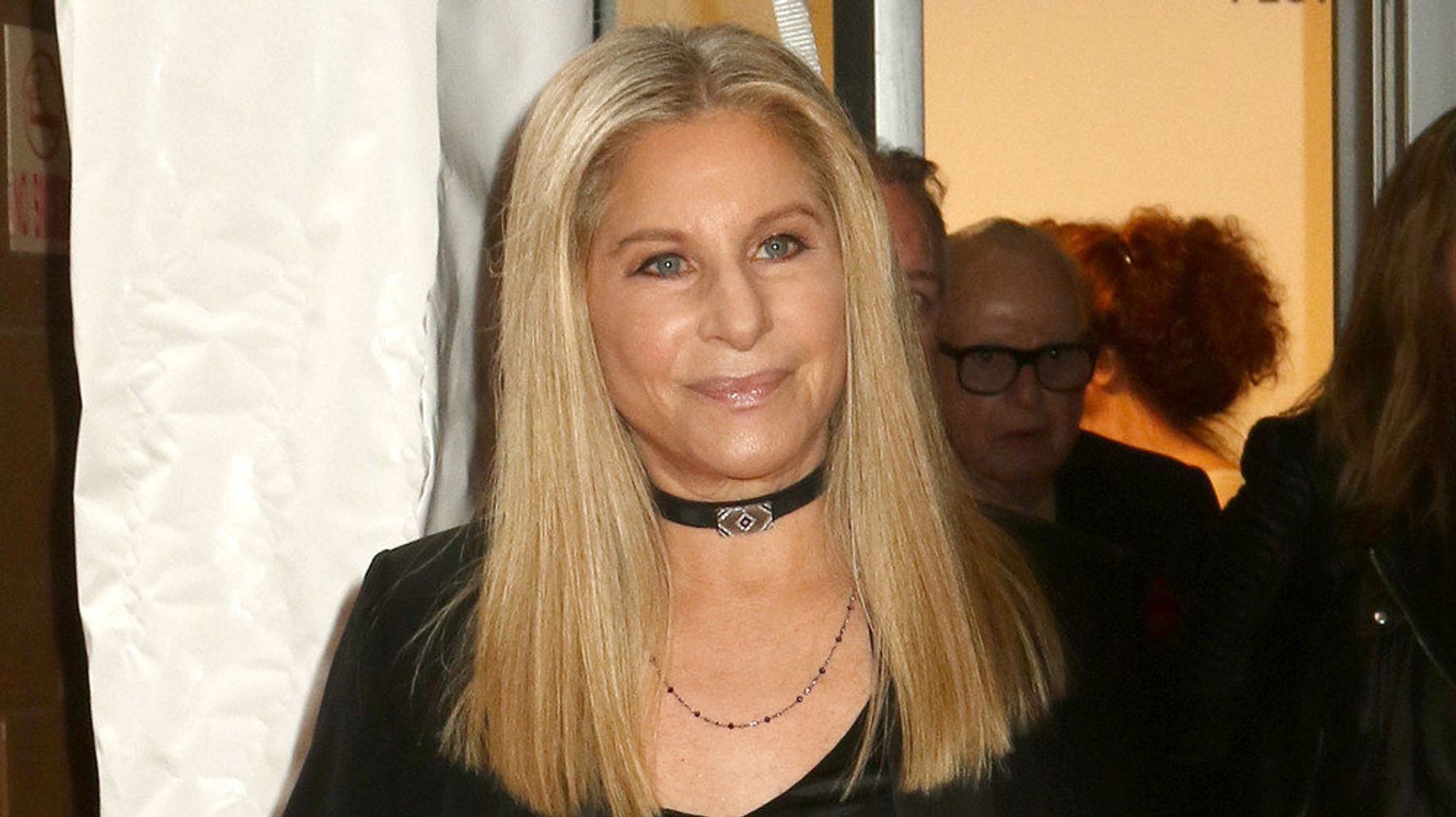 Μπάρμπαρα Στρέιζαντ: Το φλερτ της με τον πρίγκιπα Κάρολο - «Μπορούσα να γίνω η πριγκίπισσα της Ουαλίας»