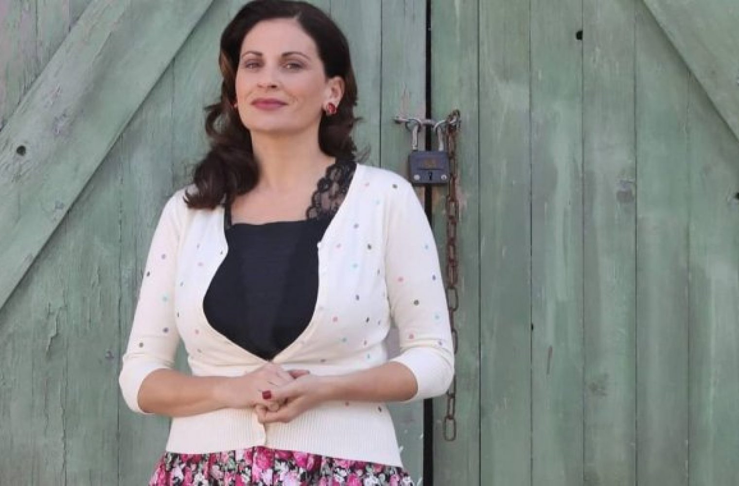 Άγριες μέλισσες spoiler: η «συμμορία των 5» που θα βάλει στο στόχαστρο τον Ακύλα Μεγαρίτη και ο ρόλος της Βιολέτας