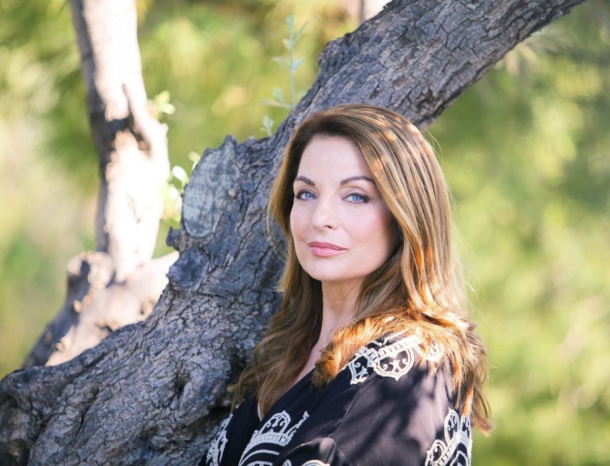 Η γη της Ελιάς - Άντζελα Γκερέκου: η δημοσίευσή της λίγες ώρες πριν από την πρεμιέρα της σειράς