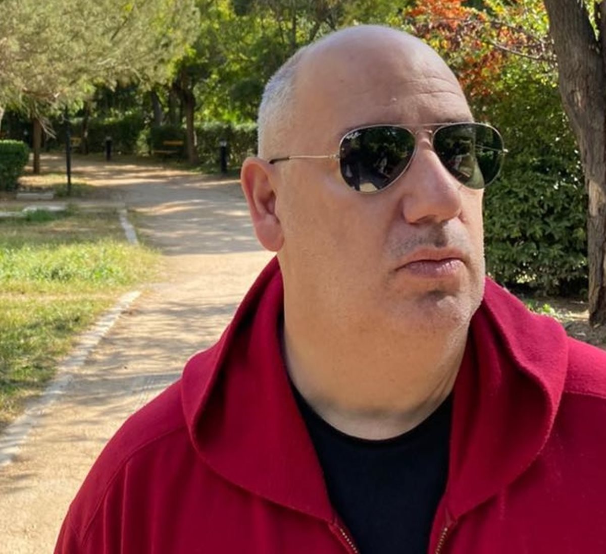 Πέθανε ο δημοσιογράφος Βασίλης Μπουζιώτης