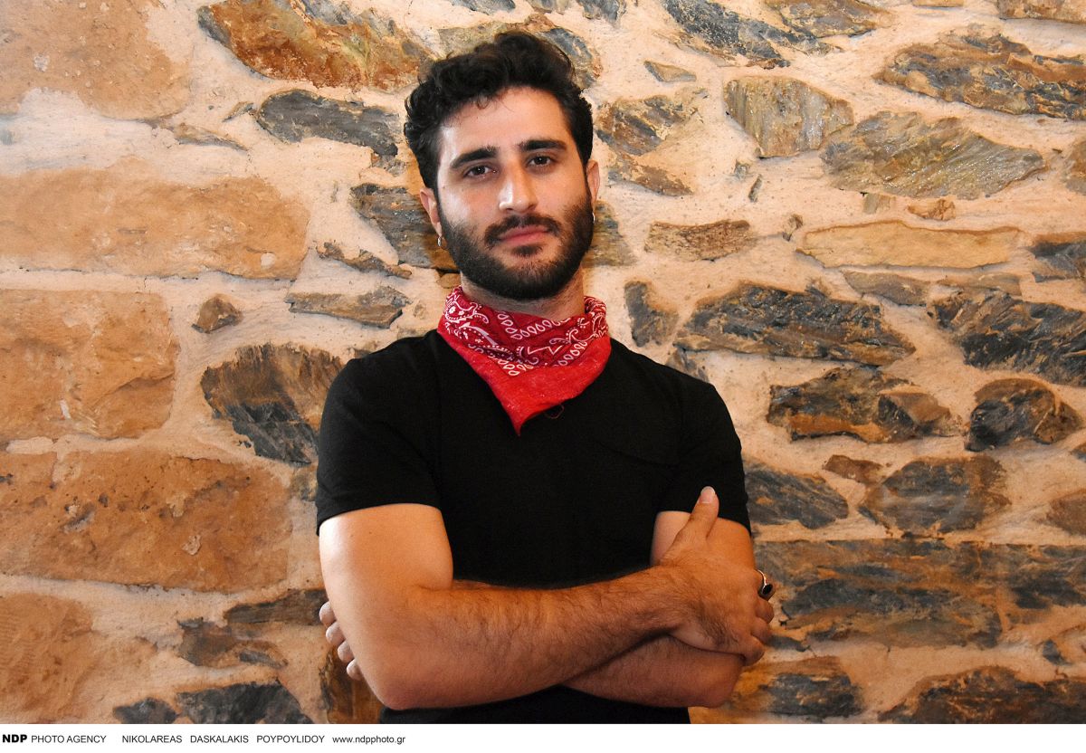 Γιάννης Βασιλώττος: «Πέρασα από έξι οντισιόν - Δεν μου χαρίστηκε ο ρόλος του Μπάμπη στις Άγριες Μέλισσες»