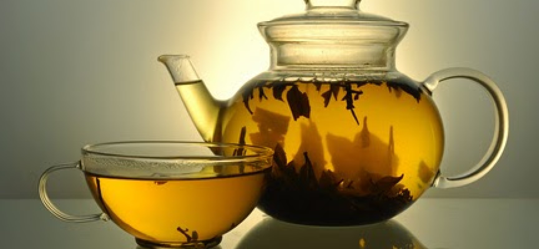 Τρία δραστικά βότανα που μας φτιάχνουν το κέφι και μας κάνουν ευτυχισμένους