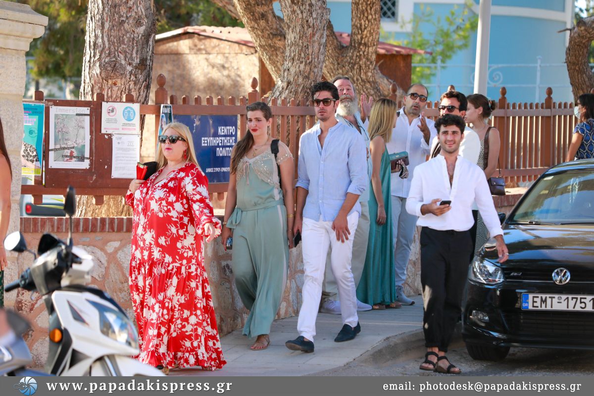 Μαρία Κίτσου - Δημήτρης Γκοτσόπουλος: δύο ξένοι στον ίδιο γάμο! Κρίση στη σχέση τους; Έχουμε όλο το ρεπορτάζ