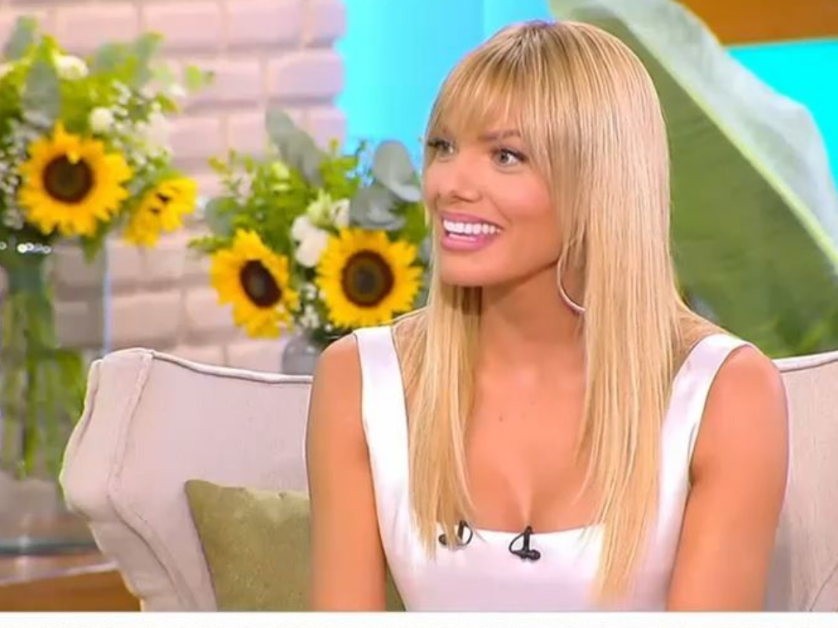 Ιωάννα Μαλέσκου: Την ρώτησαν στον αέρα αν έχει σχέση με τον εκπαιδευτή σκύλων - Τι απάντησε η παρουσιάστρια