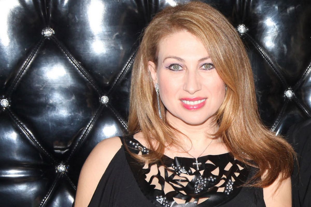 Μαντώ: οι γάμοι, τα διαζύγια, η τρικλοποδιά στο Ηρώδειο και οι προσωπικές ανασφάλειες