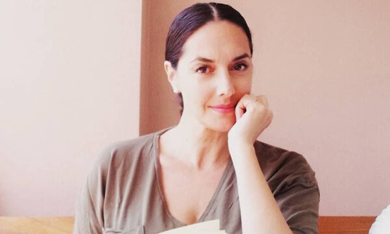 Νόνη Δούνια: «Και για όσους βιάζονται να κρίνουν, εδώ αγωνίζεται το παιδί μου και ίσως και τα παιδιά που καίγονται τα σπίτια τους»