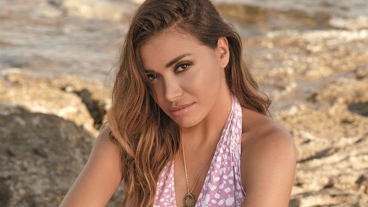 Γενέθλια για την Όλγα Φαρμάκη! Δείτε την τούρτα - υπερπαραγωγή!