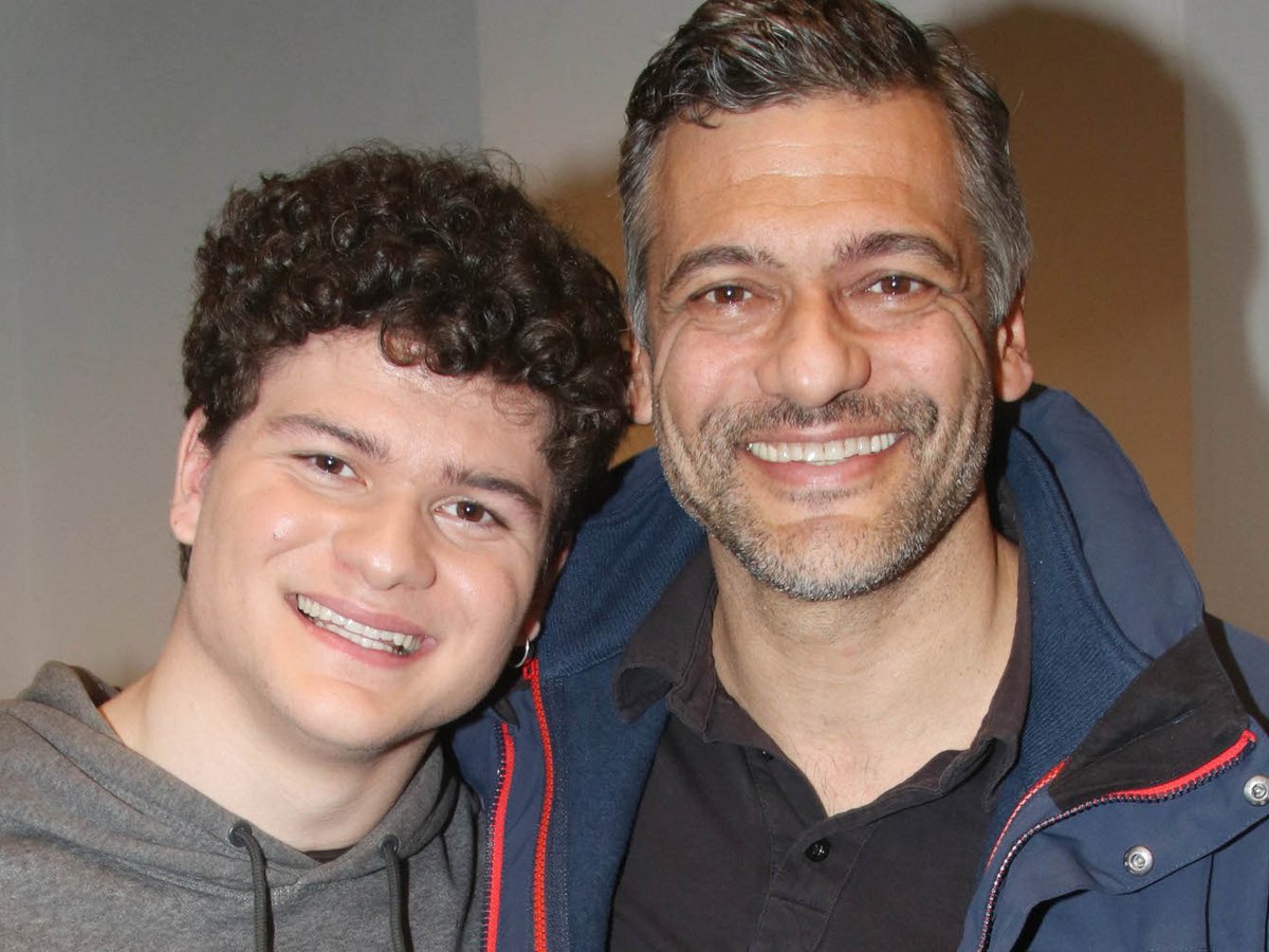 Ο Στέλιος Κρητικός είναι περήφανος μπαμπάς - Ο γιος του πέρασε πρώτος στις Πανελλήνιες