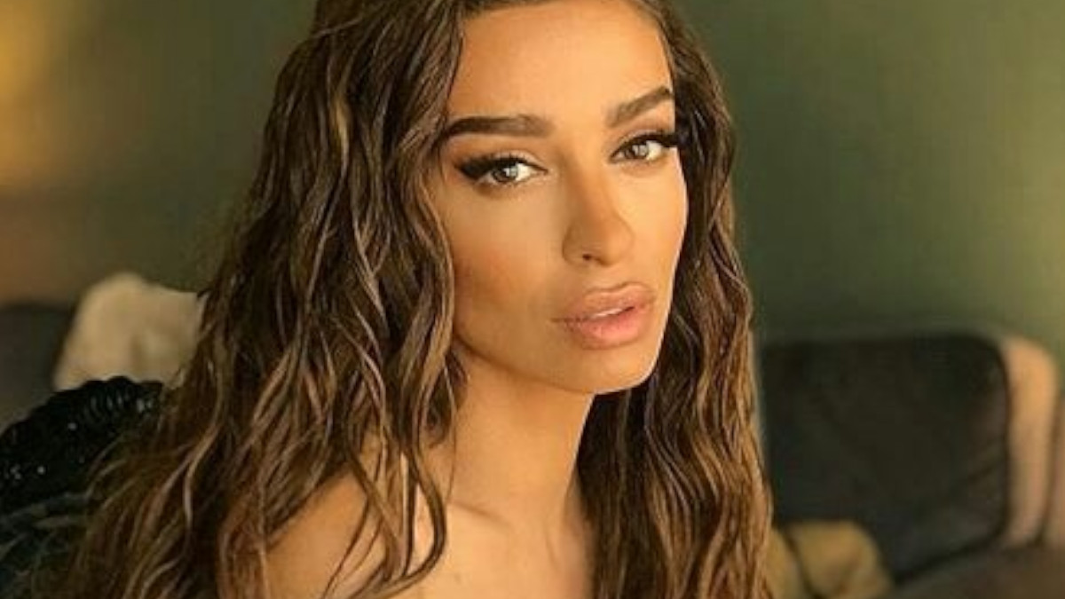 Ελένη Φουρέιρα: βούλιαξε τη Σύμη με τις καυτές εμφανίσεις της! Δείτε τι ανέβασε στο instagram και θα καταλάβετε