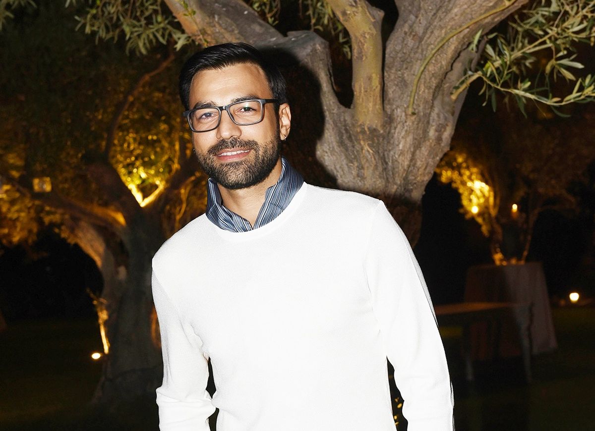 Η γη της ελιάς: ο Ανδρέας Γεωργίου ανακοίνωσε την web μετάδοση της σειράς στο εξωτερικό