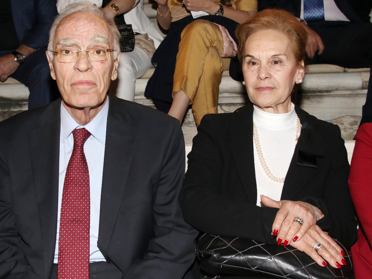 Βασίλης Λεβέντης: Η σύζυγός του μιλάει για τη δύσκολη μάχη του με τον κορονοϊό