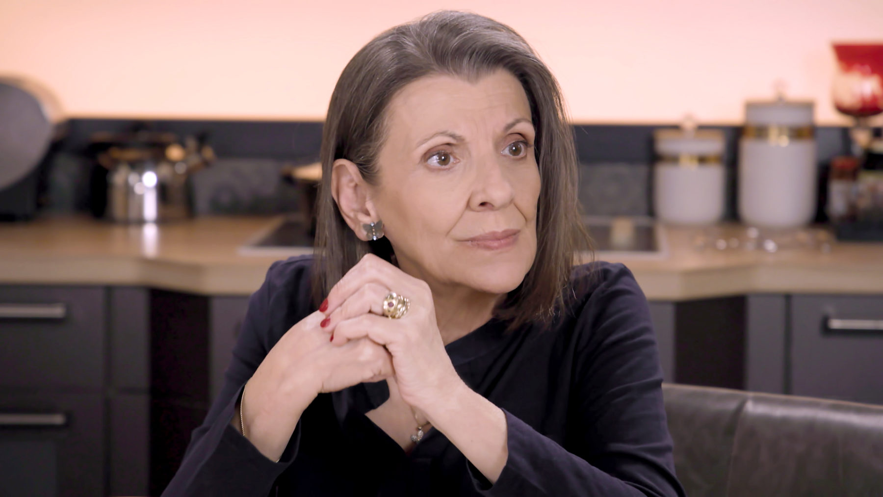 Μαρία Κανελλοπούλου: «Δεν καταλαβαίνω πώς κόβεται μια σειρά στην οποία έπαιζε ο Πέτρος Φιλιππίδης και ακόμα 50 άνθρωποι»