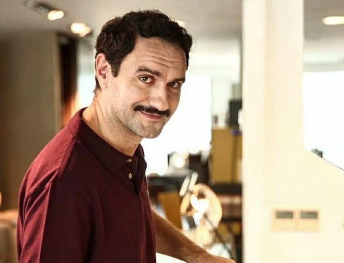 Μελέτης Ηλίας: «Πήγα να παίξω στο θέατρο με οξεία σκωληκοειδίτιδα, δηλαδή θα πάθαινα περιτονίτιδα, θα πέθαινα»