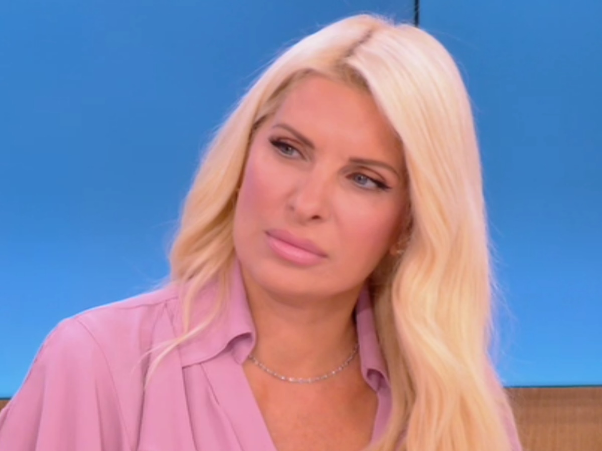 Ελένη Μενεγάκη για δίκη με βιτριόλι: «Δεν περίμενα ότι η κατηγορούμενη θα είχε κάτι να πει»