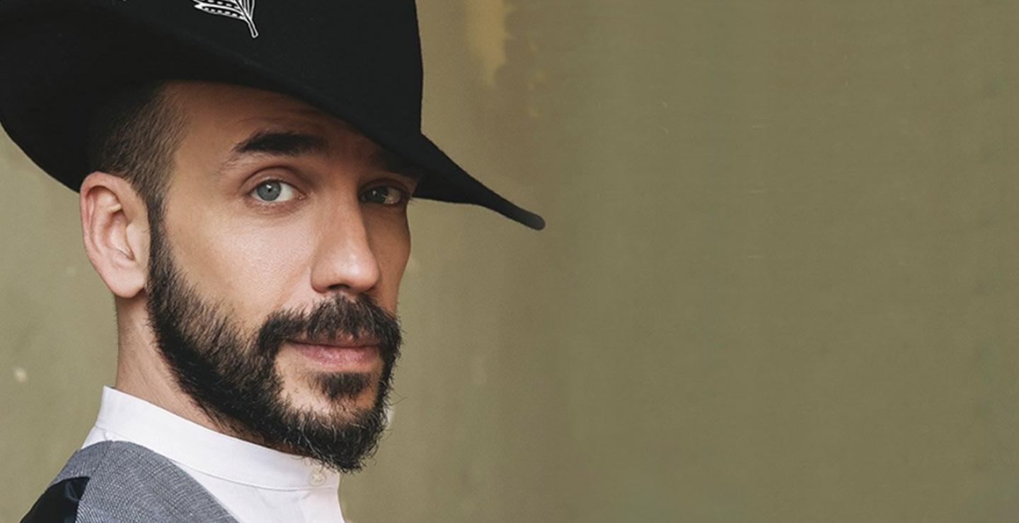 Πάνος Μουζουράκης: «Τριγυρνά στο μυαλό μου η δημιουργία οικογένειας»