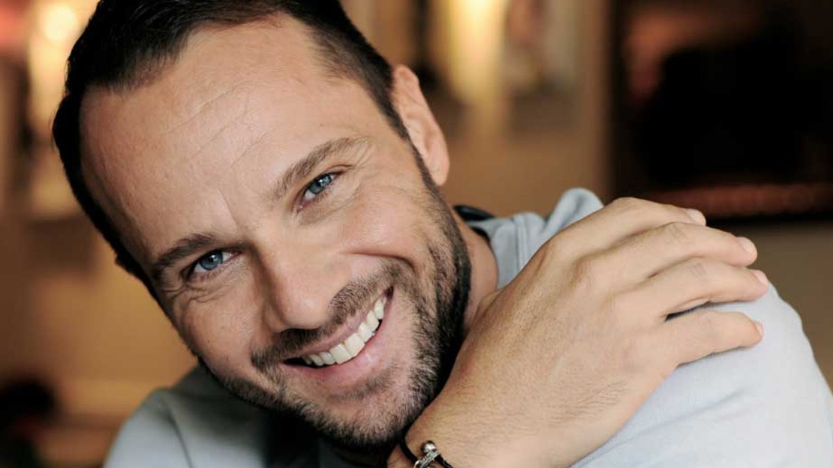 Μέμος Μπεγνής: «Κανείς δεν πρέπει να δέχεται το bullying, τον εκφοβισμό ή την σεξουαλική παρενόχληση»