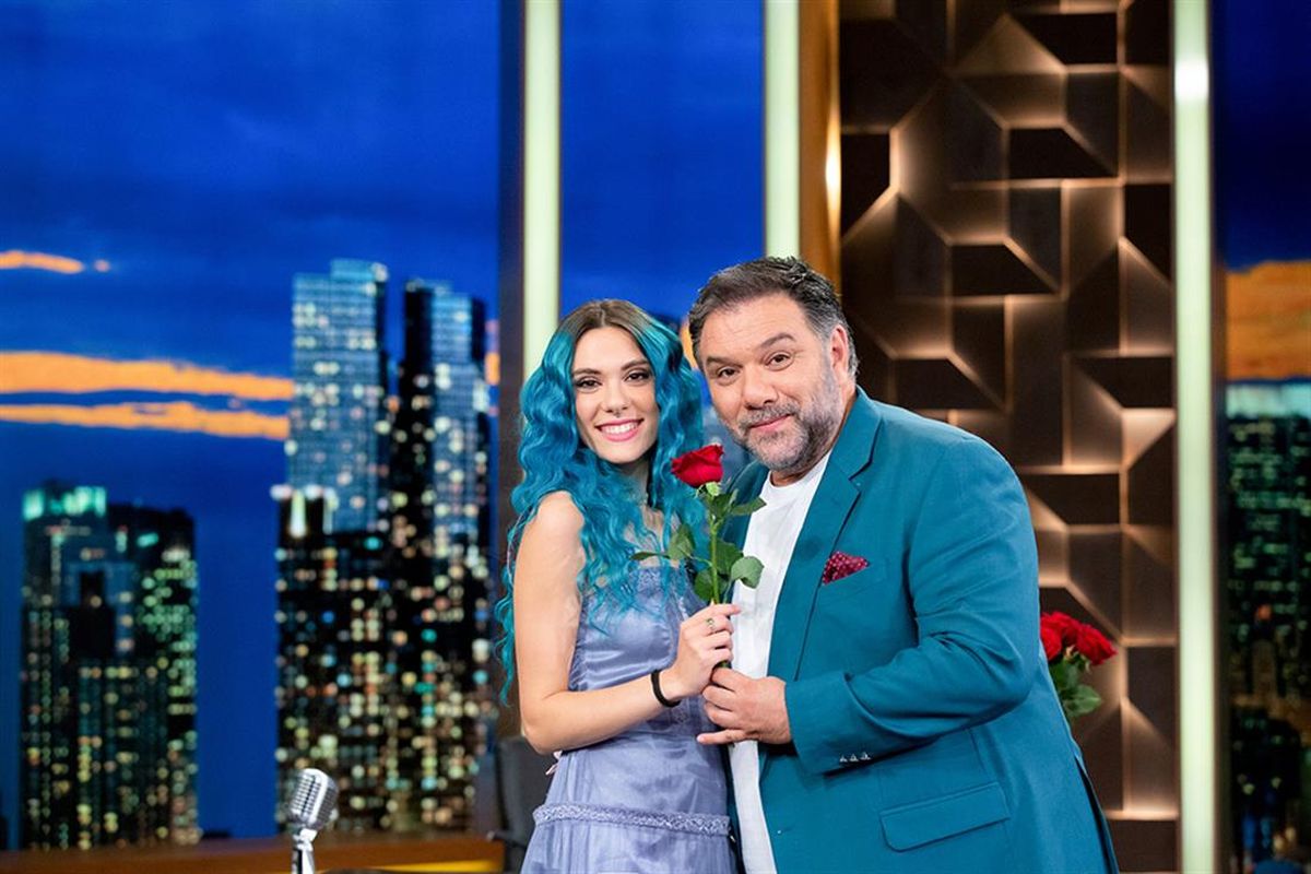 Joanne: η σπάνια ασθένεια που της στερεί σταδιακά την όραση και πως το The Voice την βοήθησε να βελτιώσει την υγεία της