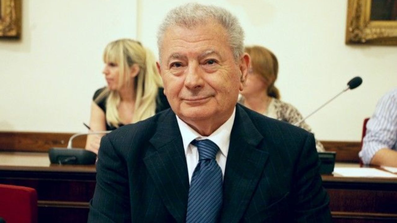 Σήφης Βαλυράκης: 15 χτυπήματα από διαφορετικά όργανα – Στοιχεία σοκ από την οικογένειά του