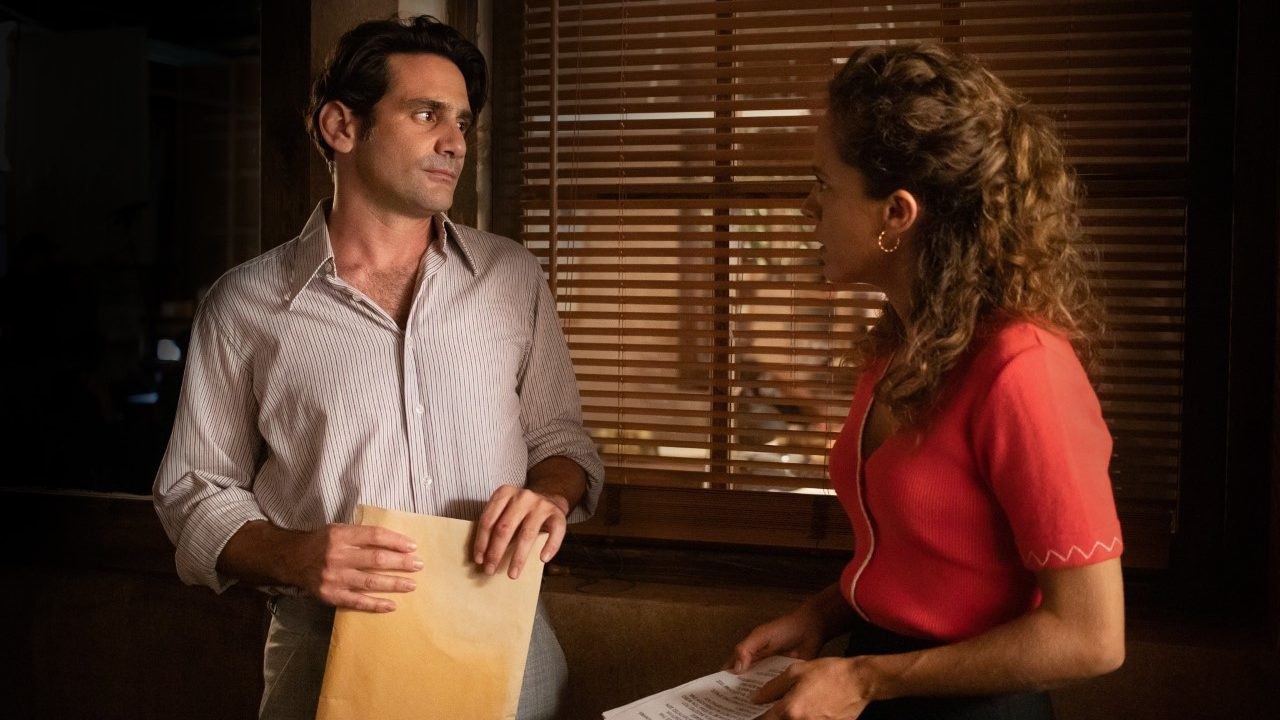 Άγριες Μέλισσες spoiler: η Ασημίνα ερωτεύεται τον Πέτρο και ο Νικηφόρος το μαθαίνει