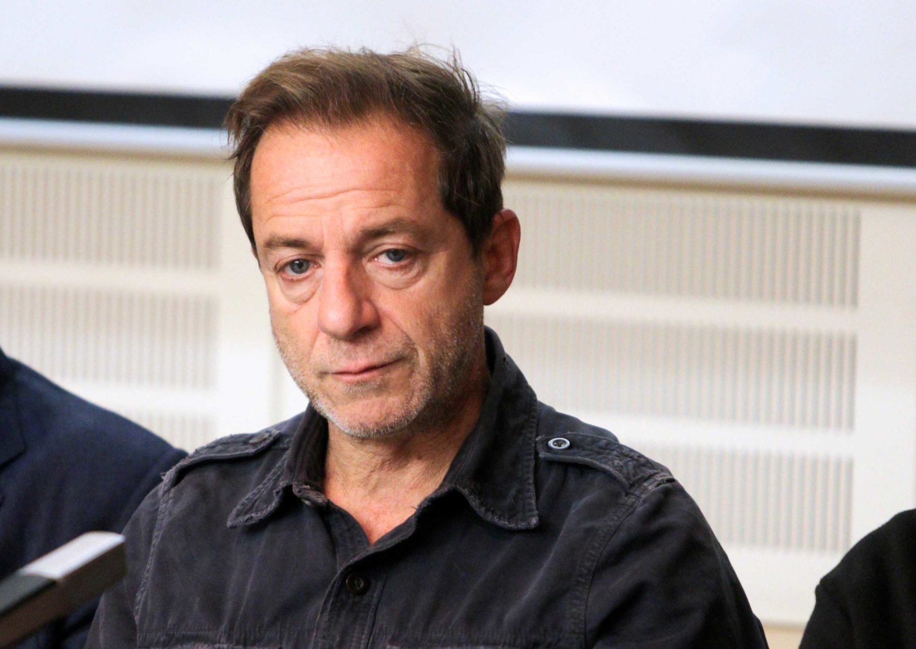 Δημήτρης Λιγνάδης: Μηνύει όλα τα φερόμενα ως θύματα του και τους μάρτυρες τους