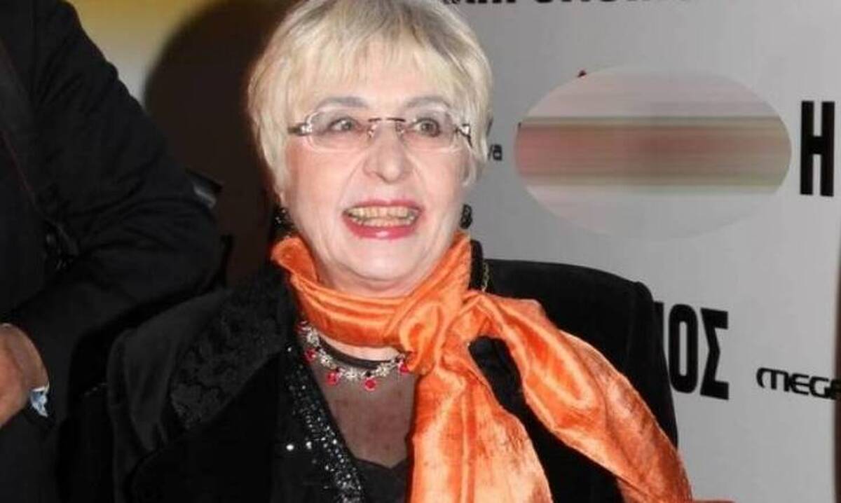 Έφη Παπαθεοδώρου: «Εγώ δεν είμαι προϊόν, είμαι καλλιτέχνης - Με ενοχλεί η λέξη "πουλάω"»