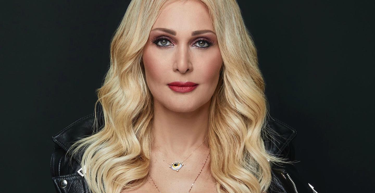 Πασίγνωστος τραγουδιστής αποκαλύπτει - «Με τη Νατάσα Θεοδωρίδου δεν έχει υπάρξει ποτέ κάτι ερωτικό»