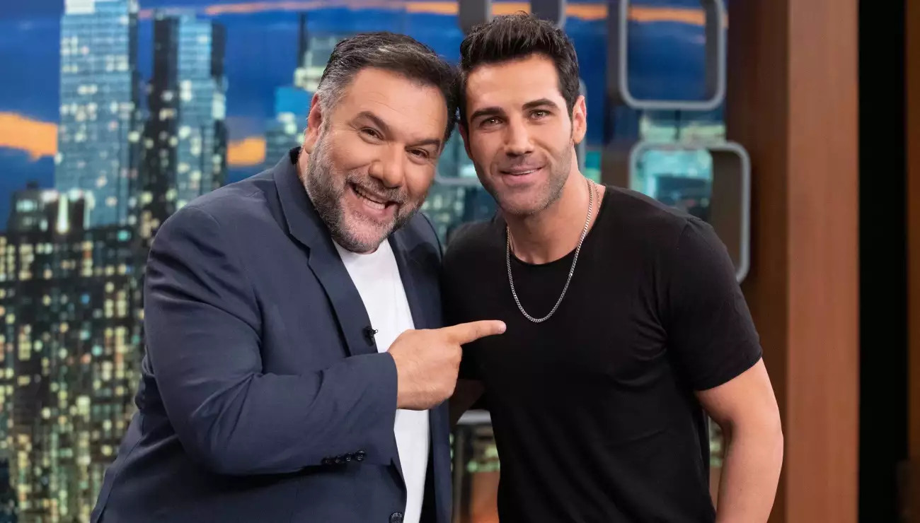 Πέτρος Ιακωβίδης: «Τραγουδούσα στην Καβάλα από τα 13 κάθε βράδυ και το πρωΐ πήγαινα σχολείο»