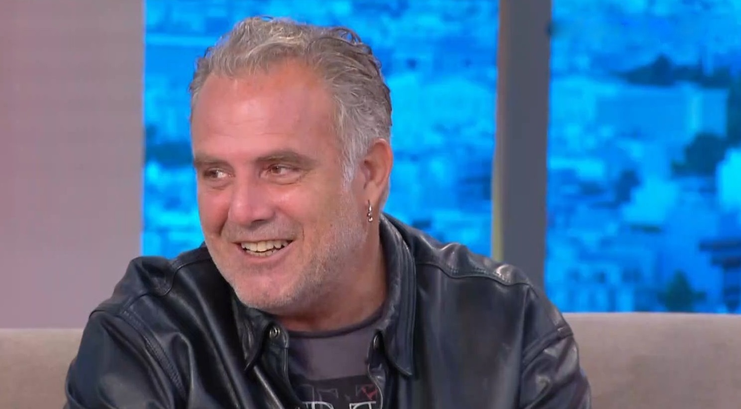 Ο Πασχάλης Τσαρούχας έδωσε «καυτό» spoiler για την «Γη της Ελιάς»
