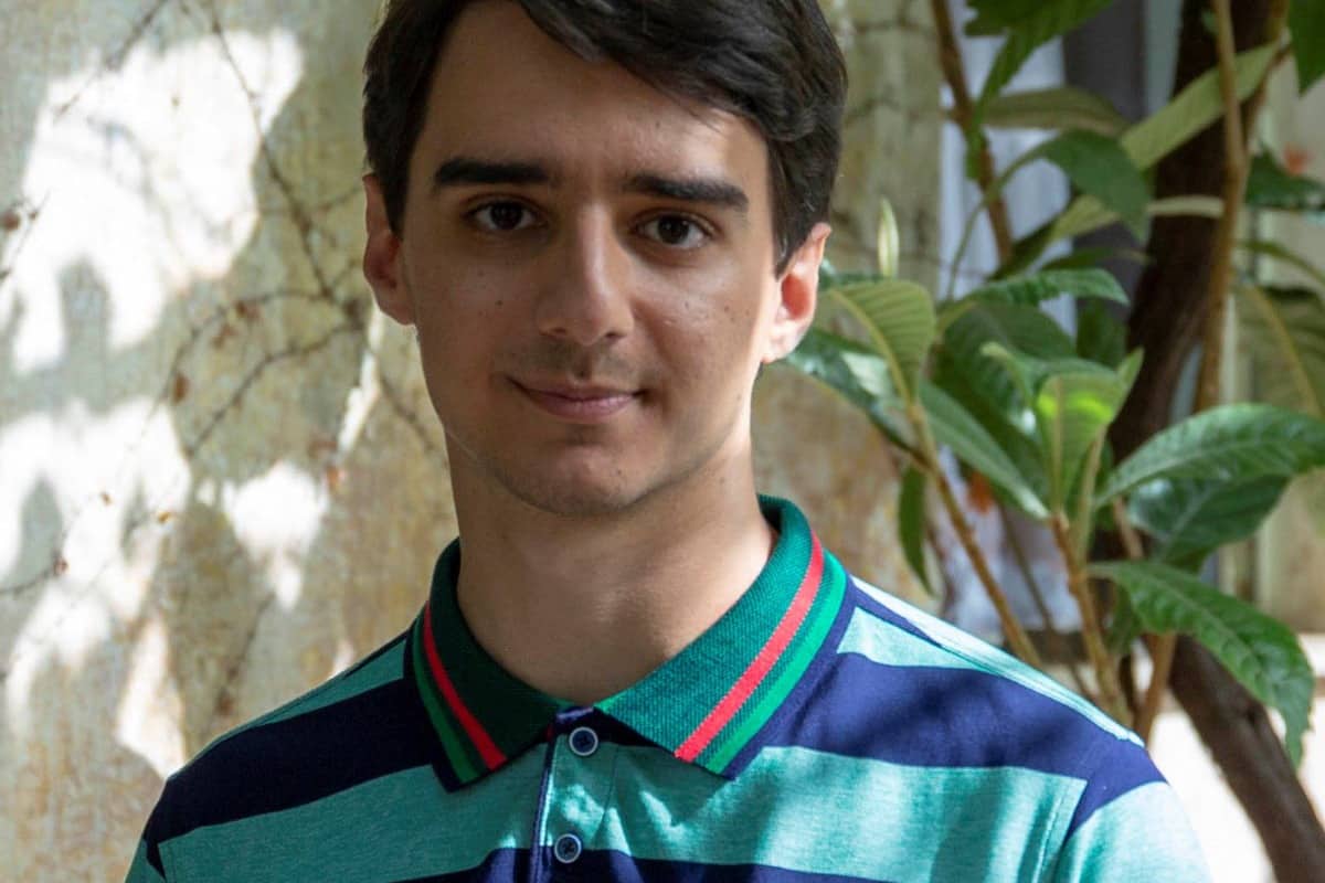 Σασμός - Στρατής Χατζησταματίου: «Η πρώτη μου εμπειρία στην τηλεόραση ήταν στις Άγριες Μέλισσες, έκανα τον Δούκα σε μικρότερη ηλικία»