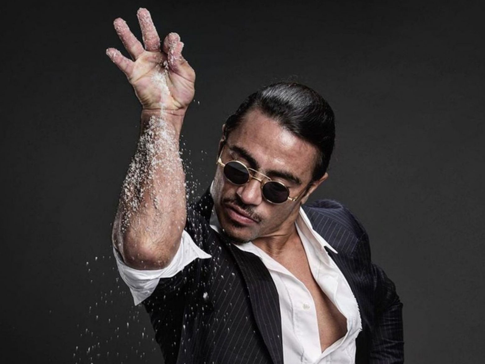 Salt Bae: «Αλατισμένος» και.. πάμπλουτος!