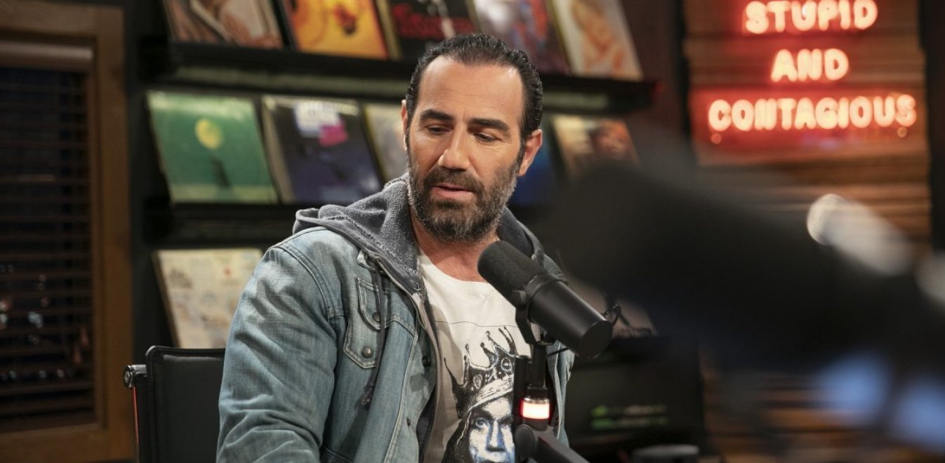 Αντώνης Κανάκης: Αυτή είναι η ημερομηνία της πρεμιέρας του Βινύλιου