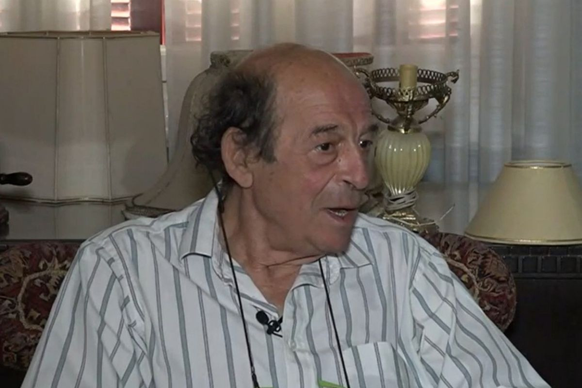 Μανούσος Μανουσάκης: «Θα μπω μέσα στη μπανιέρα με το εμβόλιο - Θα κάνω μπάνιο με το εμβόλιο»