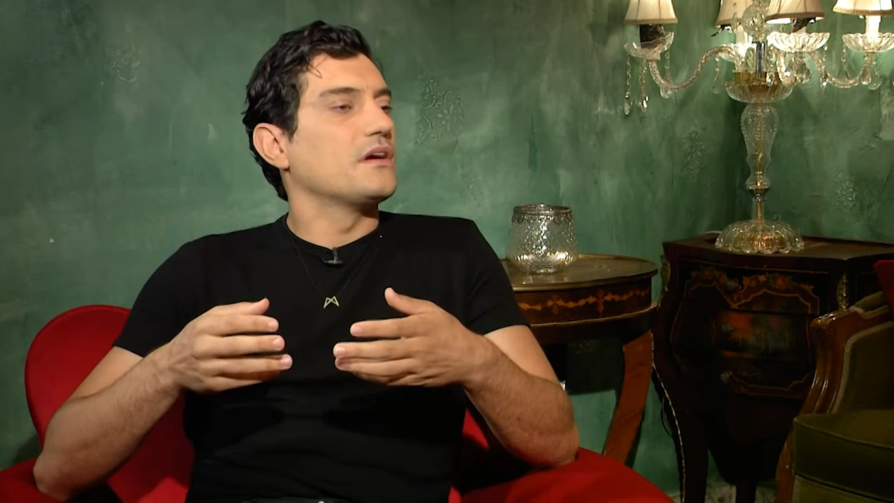 Αργύρης Πανταζάρας: «Έχω ζήσει μεγάλο και πολύ ωραίο έρωτα, όχι πολλές φορές»