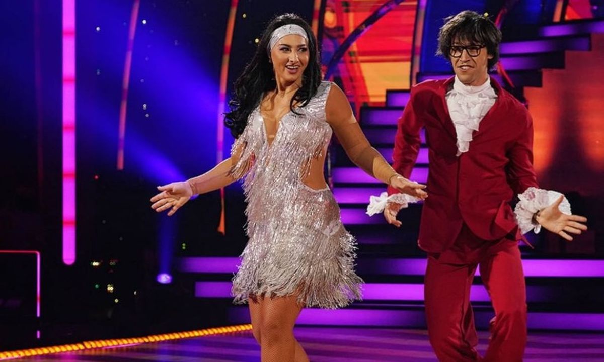 Dancing With The Stars - Ρεγγίνα Μακέδου: «Φεύγοντας εγώ θέλω να σας ζητήσω να γίνετε όλοι δότες μυελού των οστών»