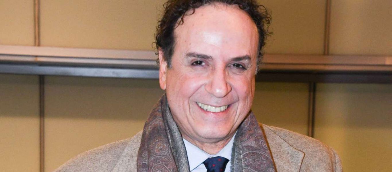 Χάρης Ρώμας: «Χώρισα μετά από δέκα χρόνια σχέσης για τα εμβόλια»