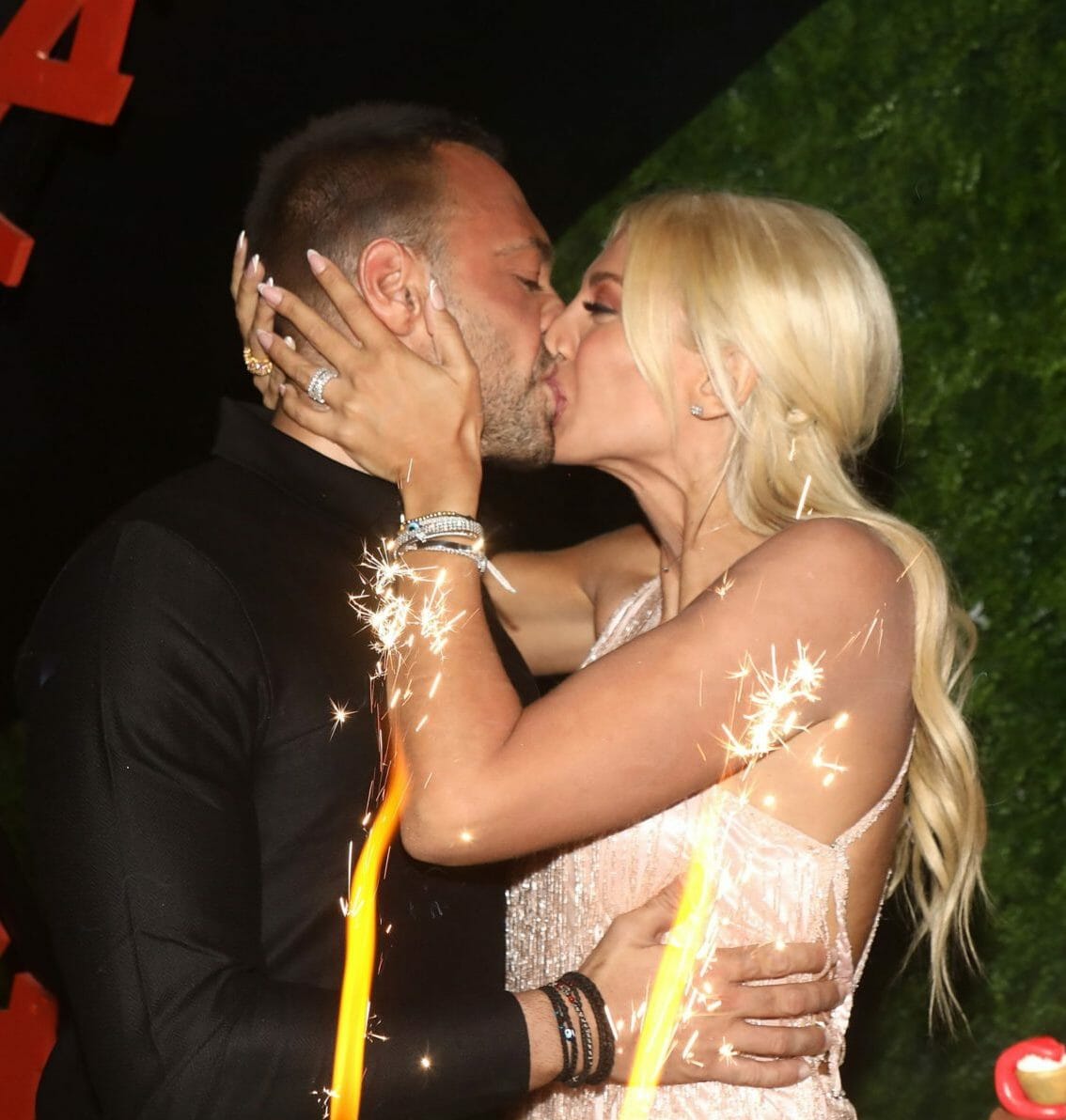 Σπυροπούλου - Σταθοκωστόπουλος: Μετακομίζουν στη νέα φωλίτσα τους στη Βούλα