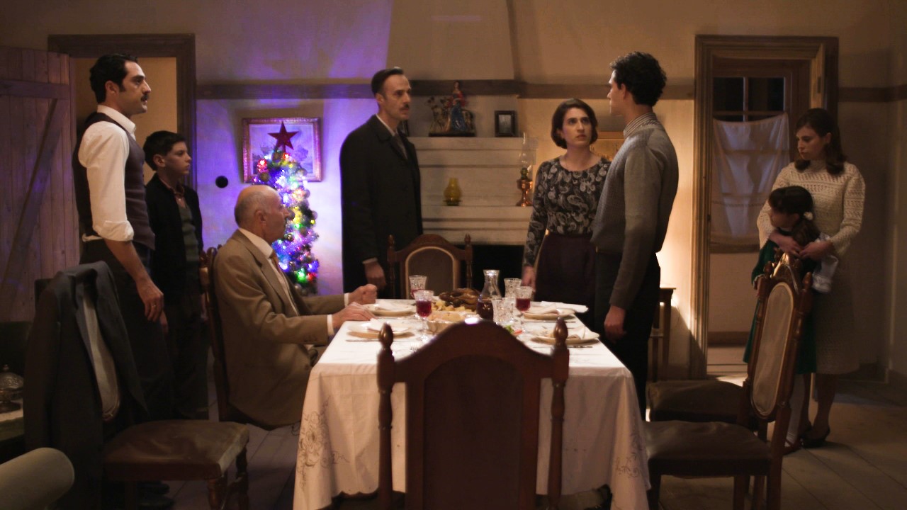 Άγριες μέλισσες spoiler: σοκ στην οικογένεια του Τόλλια! Το μοιραίο λάθος του Θανασάκη