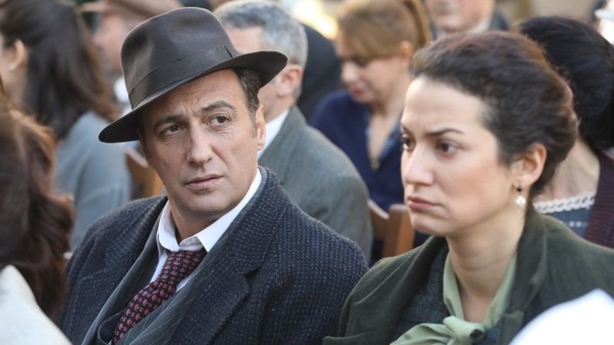 Άγριες Μέλισσες spoiler: ο Κυριάκος γίνεται κοινοτάρχης κι η Ουρανία θέλει να χωρίσουν