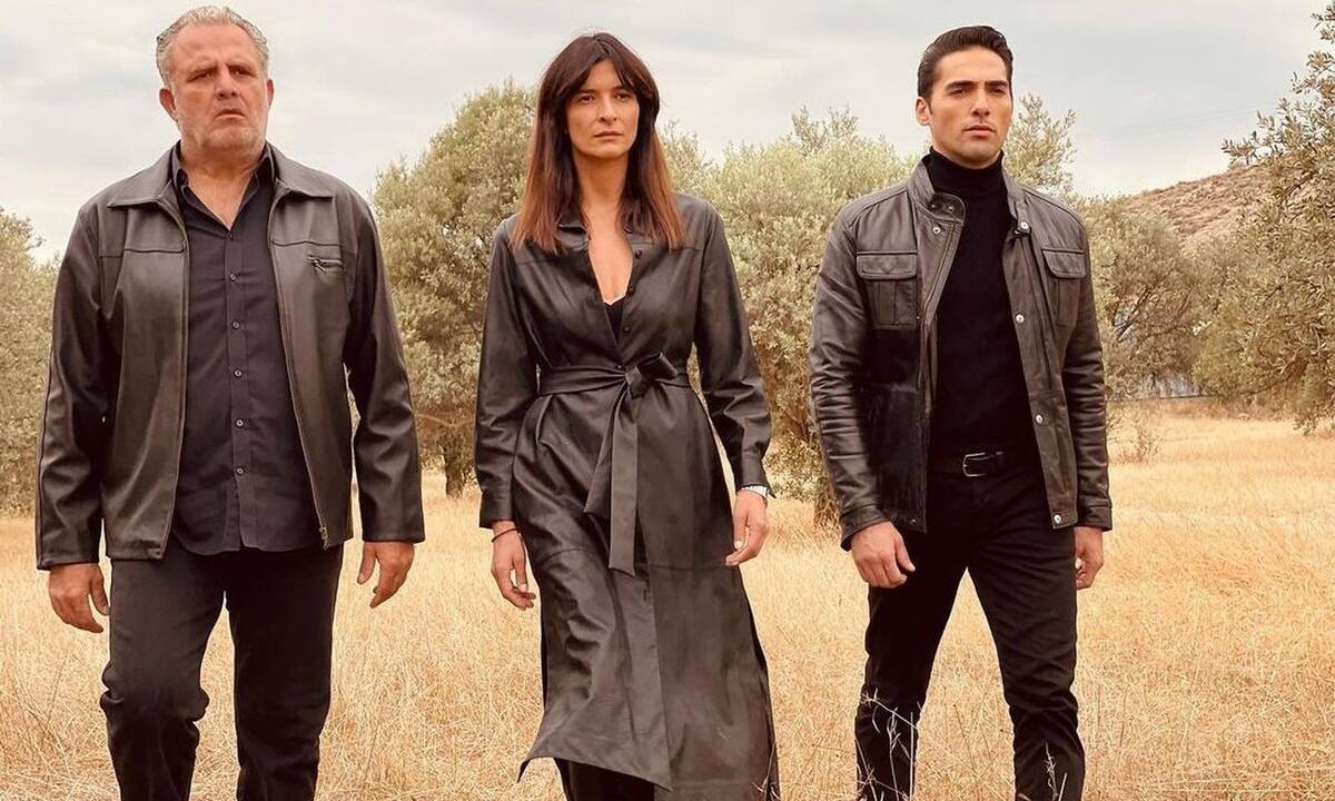 Η Γη της Ελιάς spoiler: Ιουλία και Κουράκος παντρεύονται! Μάθετε όλες τις λεπτομέρειες του γάμου