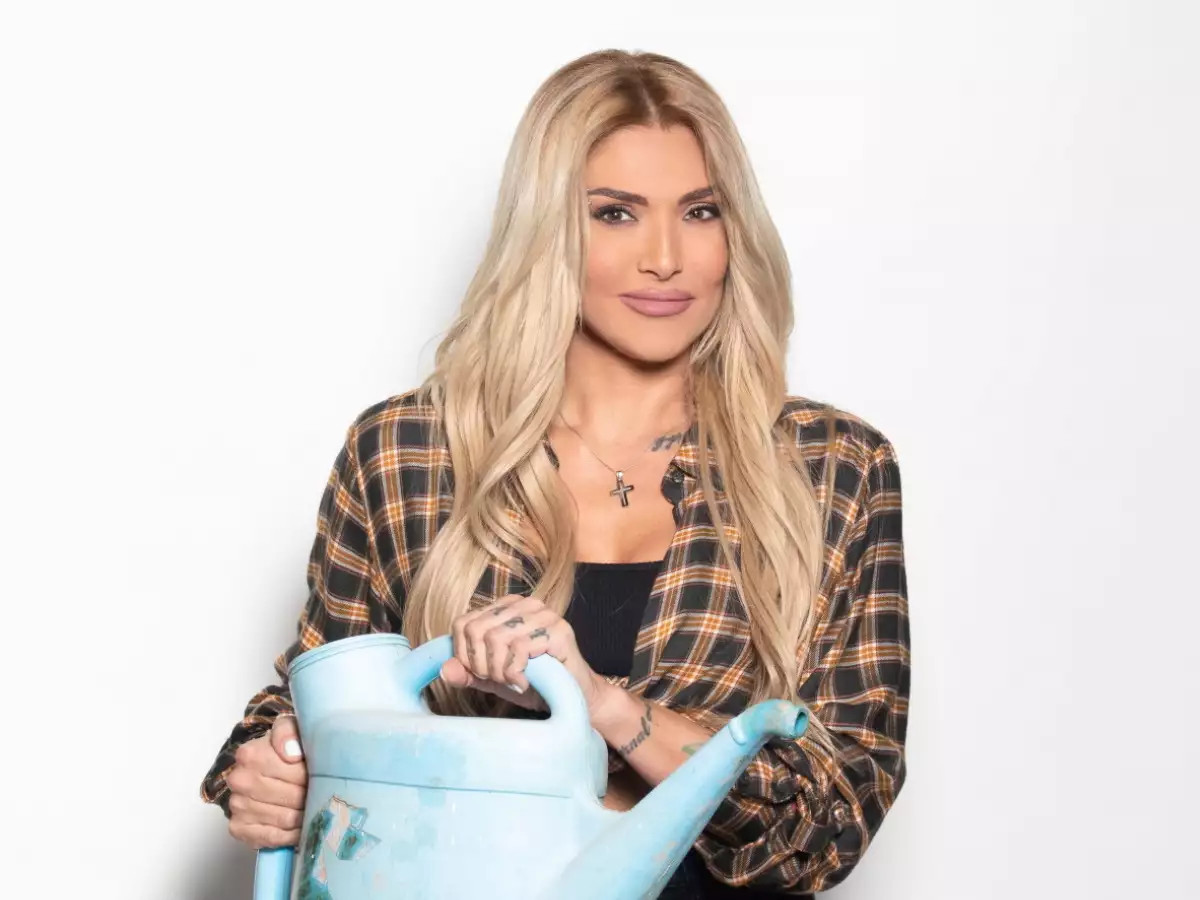 Η Φάρμα - Αγγελική Ηλιάδη: «Τα κορίτσια τα πιάνει πονοκέφαλος με τα αρώματα, εμένα με πιάνει με τη βρώμα»