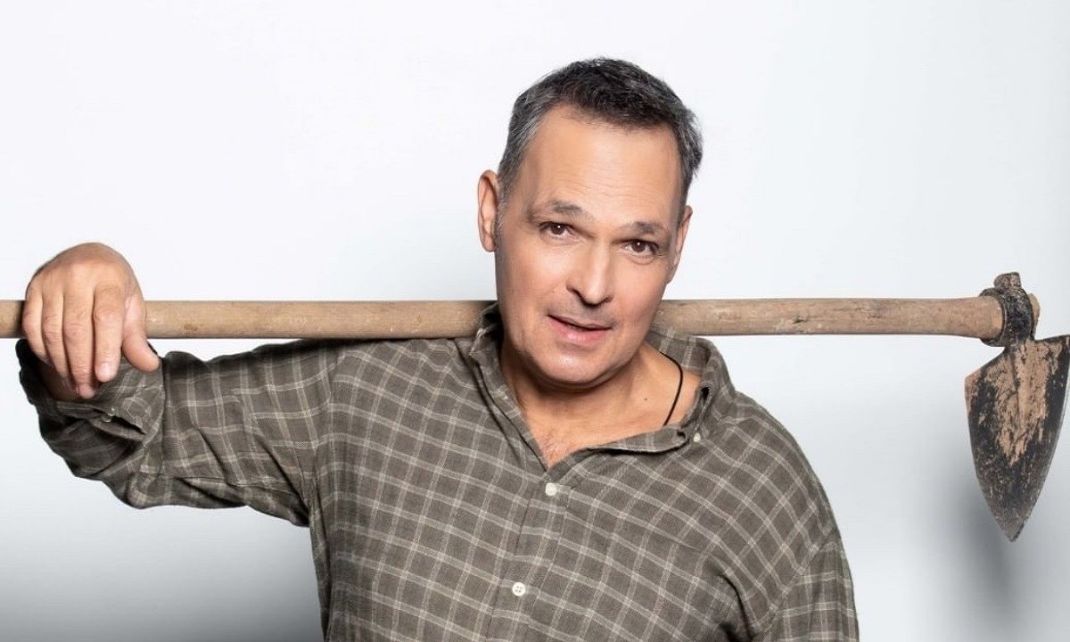 Η Φάρμα: ο Σάκης Τανιμανίδης ανακοίνωσε την οικειοθελή αποχώρηση του Σταμάτη Γαρδέλη