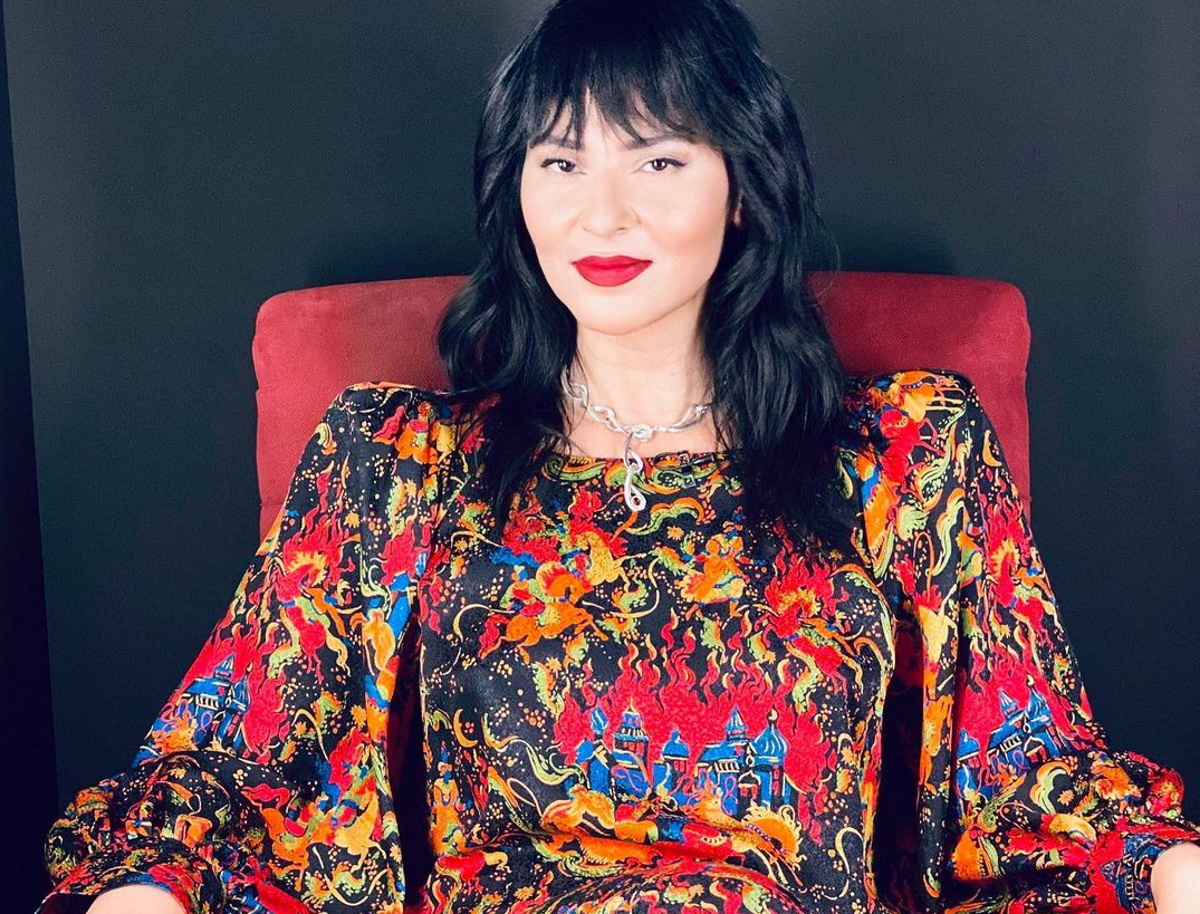 Ζενεβιέβ Μαζαρί: Οι αδημοσίευτες φωτογραφίες από τον γάμο της - Δείτε την ντυμένη νύφη