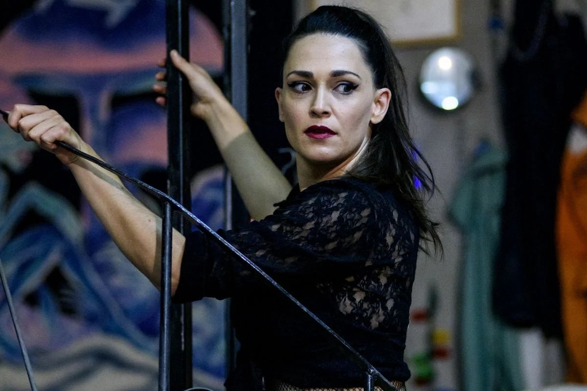 Μαίρη Μηνά: αποχώρησε από την παράσταση «Άνθρωποι και ποντίκια» κι αυτός είναι ο λόγος