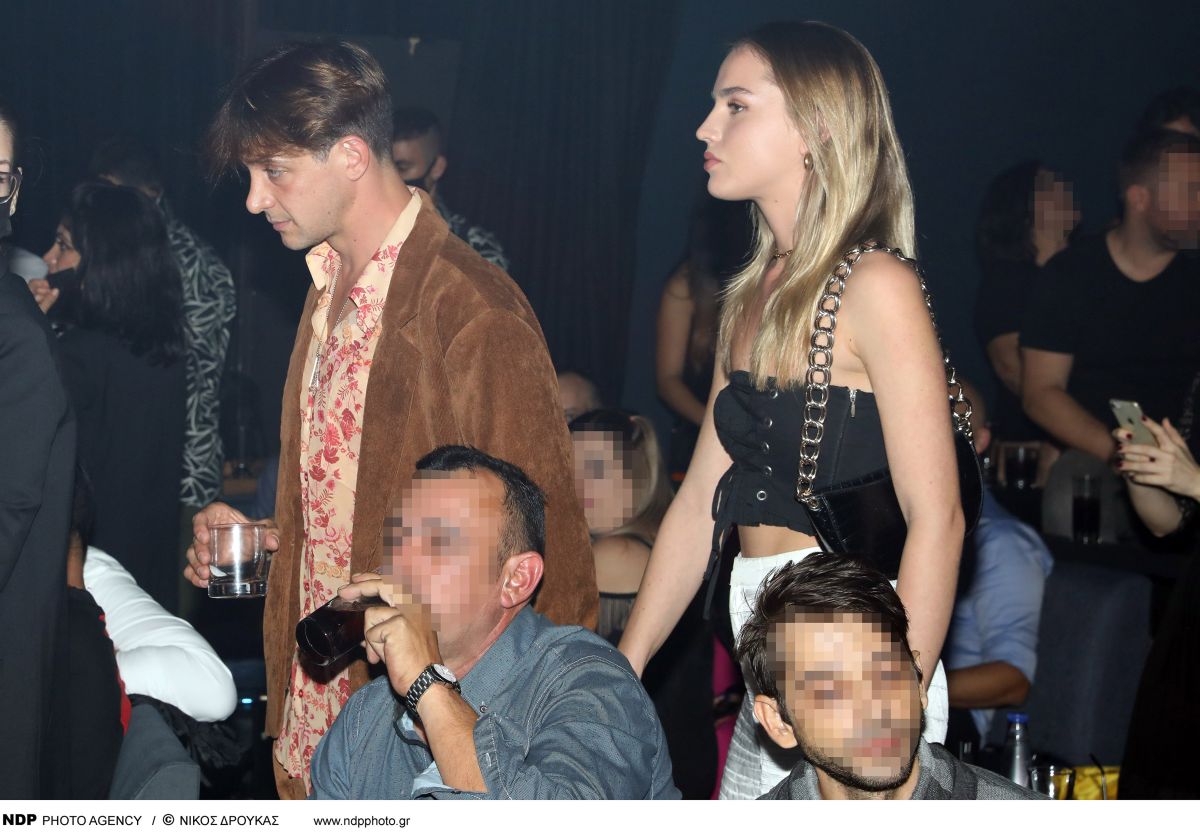 Ηλίας Μπόγδανος - Αλεξάνδρα Εξαρχοπούλου: καυτά φιλιά κάτω από την πίστα του Τριαντάφυλλου