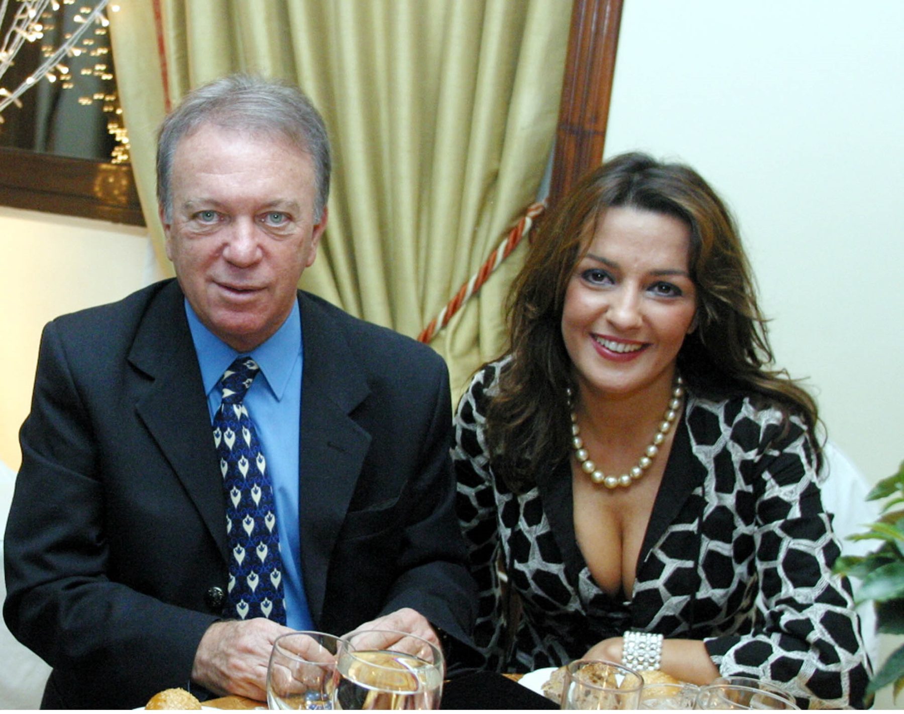 Πέγκυ Ρίζου: «Ο Δημήτρης ήταν πολύ βαριά άρρωστος από πάρκινσον, τον συνέλαβαν και τον έστειλαν φυλακή στην Κω»