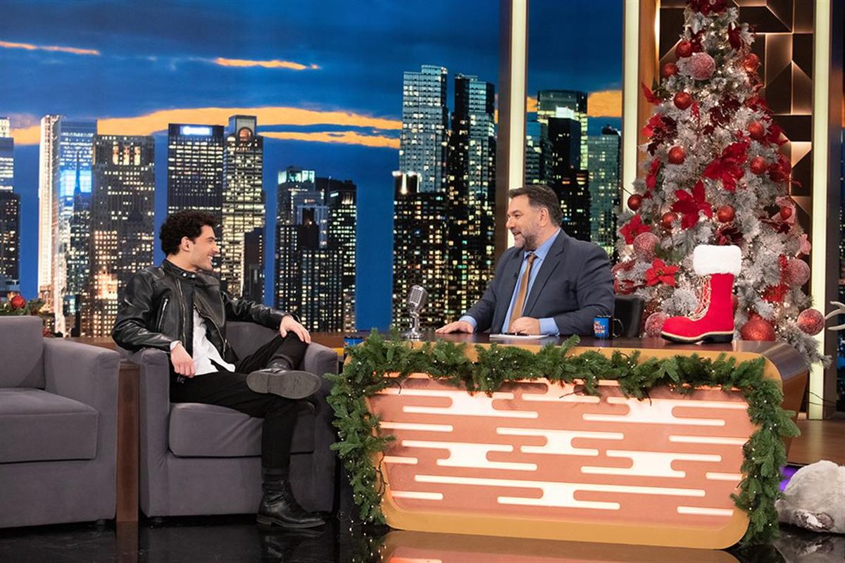 Δημήτρης Τσίκλης: «Από τις πιο δύσκολες σκηνές που έχω γυρίσει ήταν αυτή του απαγχωνισμού στις Άγριες Μέλισσες»