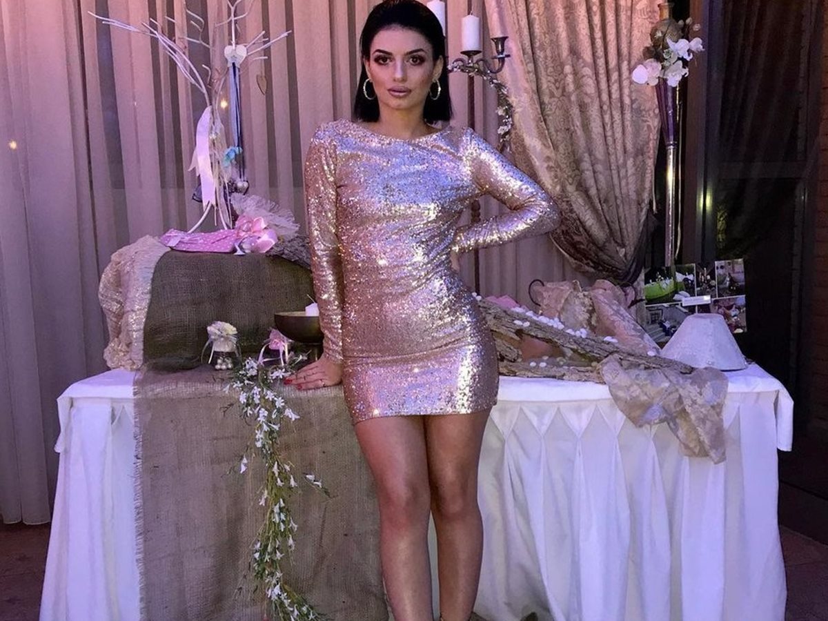 Αντζελίνα Χαλντέντα: Full in love η πρώην παίκτρια του The Bachelor - Λιώνει στην αγκαλιά του συντρόφου της