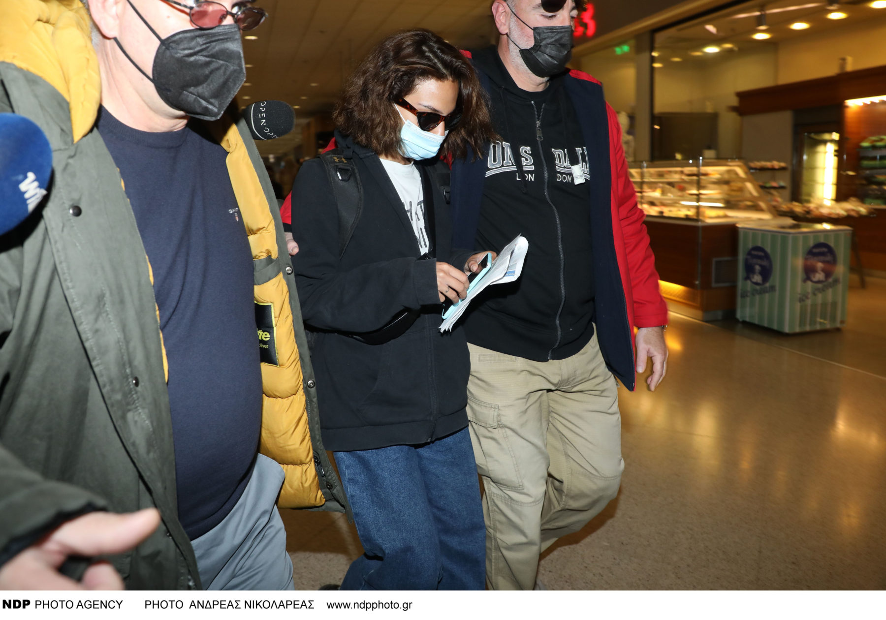 Survivor 5 - Παρασκευή Σταματοπούλου: Επέστρεψε στην Ελλάδα από τον Άγιο Δομίνικο (φωτογραφίες)